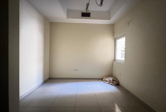 956964 - Property Image 3
