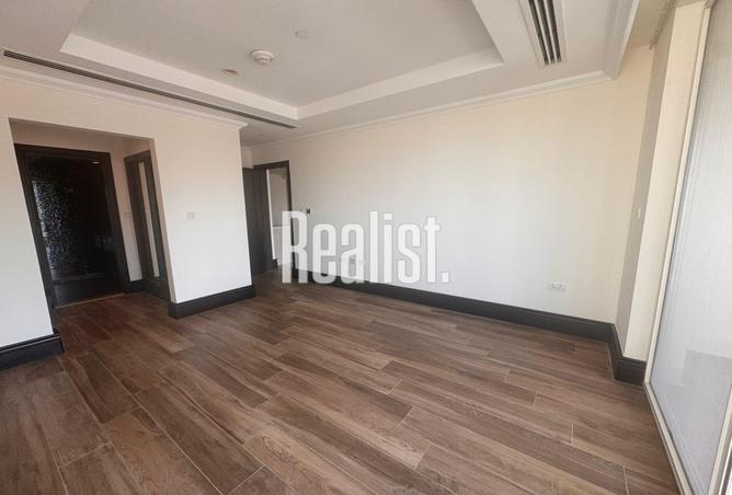 936823 - Property Image 2