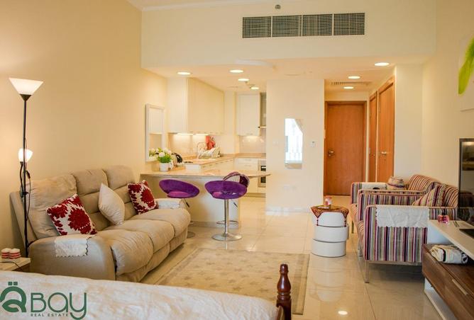 932794 - Property Main Image