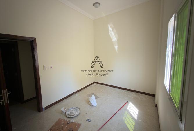 950817 - Property Image 2
