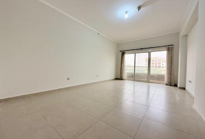 968502 - Property Image 2