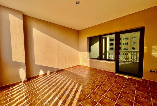 955256 - Property Image 2