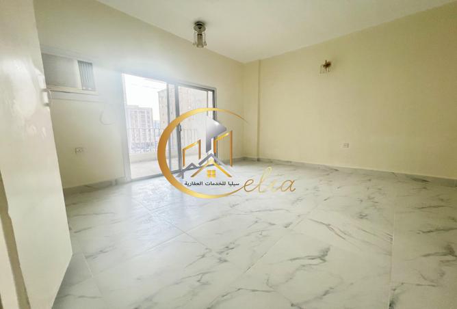 928533 - Property Image 3
