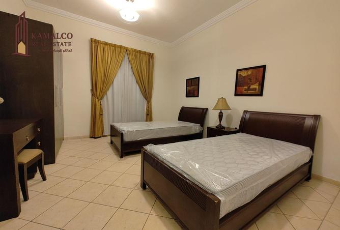 963915 - Property Image 3