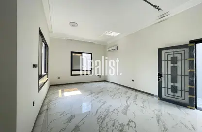 Villa - 7 Bedrooms - 7+ Bathrooms for rent in Al Kheesa - Al Kheesa - Umm Salal Mohammed
