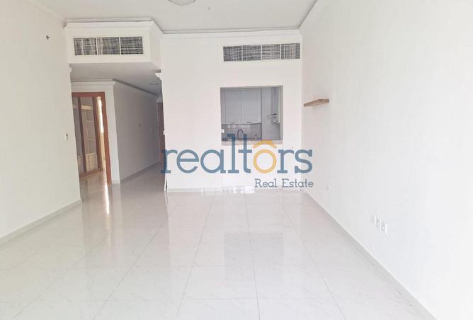 942787 - Property Image 2