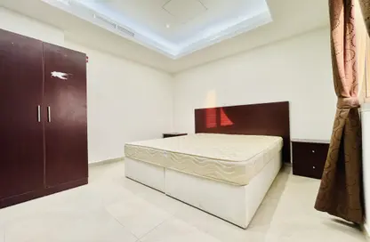 Apartment - 2 Bedrooms - 2 Bathrooms for rent in Umm Ghuwailina 4 - Umm Ghuwailina - Doha