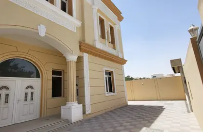 Villa - 6 Bedrooms - 7+ Bathrooms for rent in Al Wakra - Al Wakra - Al Wakrah - Al Wakra
