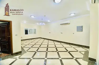 شقة - 2 غرف نوم - 3 حمامات للايجار في شارع المنتزه - المنتزه - الدوحة