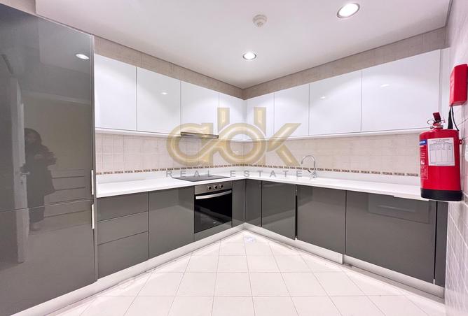 965121 - Property Image 3