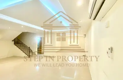 فيلا - 3 غرف نوم - 4 حمامات للايجار في شارع الوعب - الوعب - الدوحة