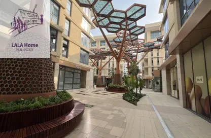 Duplex - 4 Bedrooms - 6 Bathrooms for sale in Gewan Island - The Pearl Island - Doha
