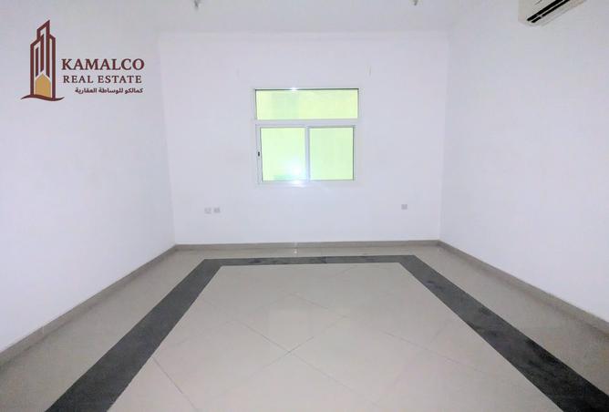 941826 - Property Image 2