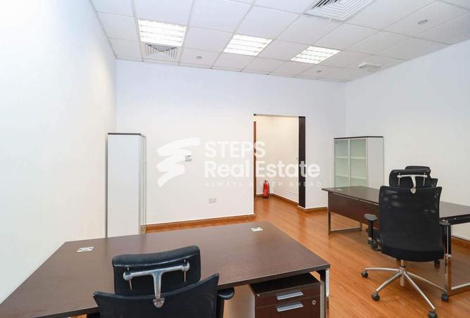 Office Space - Studio - 1 Bathroom for rent in Al Sadd Road - Al Sadd - Doha