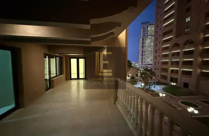 Apartment - 2 Bedrooms - 3 Bathrooms for rent in East Porto Drive - Porto Arabia - The Pearl Island - Doha