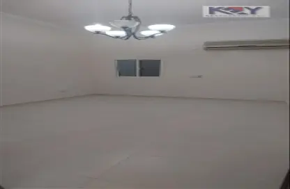 Empty Room image for: Apartment - 3 Bedrooms - 3 Bathrooms for rent in Old Airport Road - Doha, Image 1