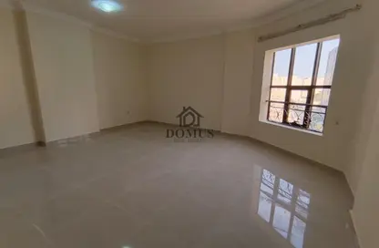Apartment - 3 Bedrooms - 3 Bathrooms for rent in Anas Street - Fereej Bin Mahmoud North - Fereej Bin Mahmoud - Doha