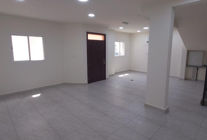 962586 - Property Image 3