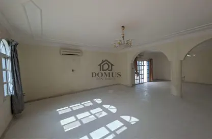 Apartment - 4 Bedrooms - 3 Bathrooms for rent in Al Hadara Street - Al Thumama - Doha