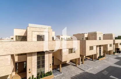 فيلا - 4 غرف نوم - 4 حمامات للايجار في المعمورة - المعمورة - الدوحة