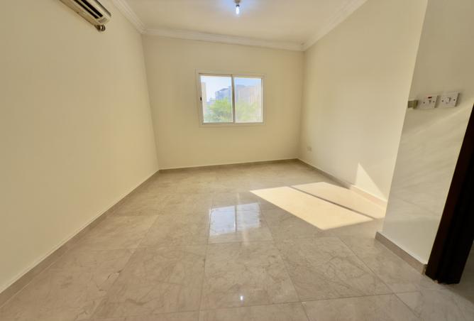 938054 - Property Image 3