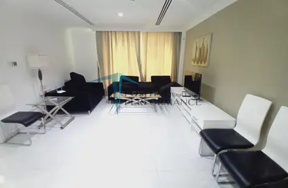 شقة - غرفة نوم - 2 حمامات للايجار في الحتمي - الحتمي - الدوحة
