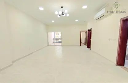 Apartment - 2 Bedrooms - 3 Bathrooms for rent in Al Mansoura - Al Mansoura - Doha
