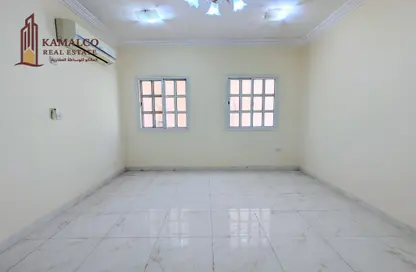Apartment - 3 Bedrooms - 2 Bathrooms for rent in Muntazah 7 - Al Muntazah - Doha