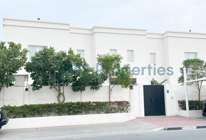 987405 - Property Main Image