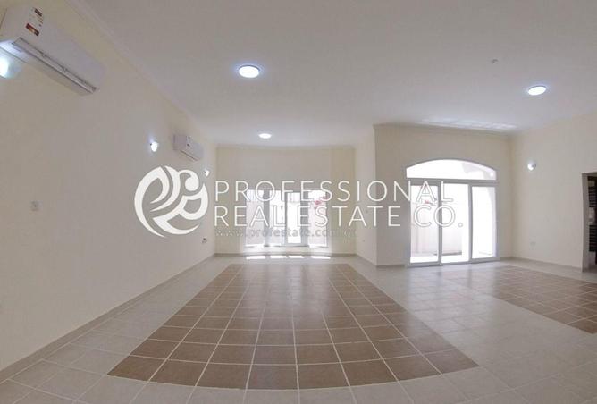 958090 - Property Image 2