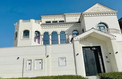 Villa - 6 Bedrooms - 7 Bathrooms for rent in The Villas - Qatar Entertainment City - Lusail