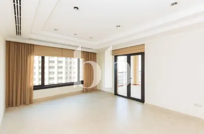 شقة - 2 غرف نوم - 3 حمامات للايجار في طريق بورتو الغربي - بورتو أرابيا - جزيرة اللؤلؤة - الدوحة