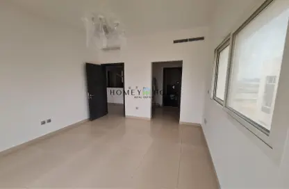 Empty Room image for: Apartment - 3 Bedrooms - 3 Bathrooms for sale in Fox Hills - Fox Hills - Lusail, Image 1