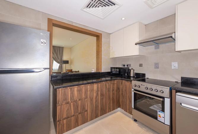 930762 - Property Image 3