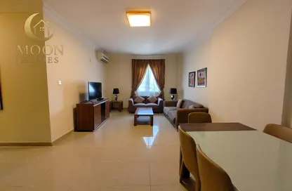 Apartment - 3 Bedrooms - 3 Bathrooms for rent in Umm Ghwailina Comm - Umm Ghuwalina - Umm Ghuwailina - Doha