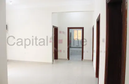 Empty Room image for: Apartment - 3 Bedrooms - 2 Bathrooms for rent in Abu Talha Street - Fereej Bin Omran - Doha, Image 1