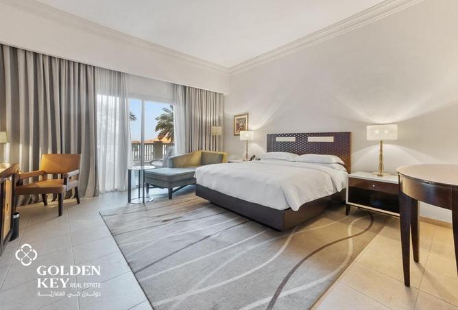 782989 - Property Image 3