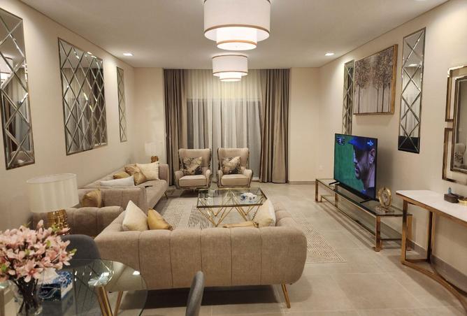 956791 - Property Image 3