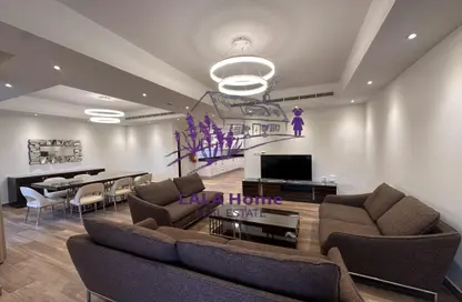 Apartment - 3 Bedrooms - 2 Bathrooms for rent in Les Maisons Blanches - Lusail