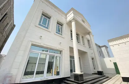 فيلا - 7 غرف نوم - 8 حمامات للبيع في الوكير - الوكير - الوكرة