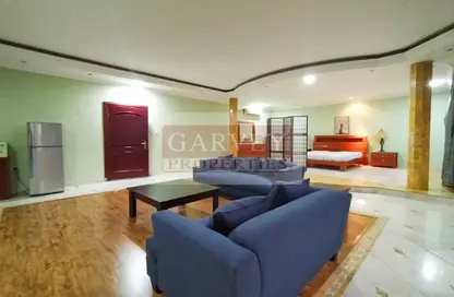 Apartment - Studio - 1 Bathroom for rent in Onaiza Street - Diplomatic Area - Doha