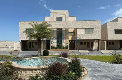 Compound - 4 Bedrooms - 6 Bathrooms for rent in Mamoura 18 - Al Maamoura - Doha