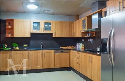 Apartment - 3 Bedrooms - 4 Bathrooms for rent in Le mirage Executive - Fereej Bin Mahmoud - Doha