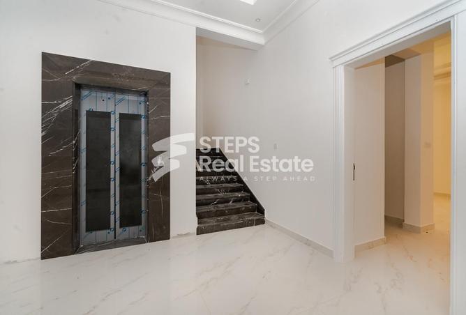 937592 - Property Image 3