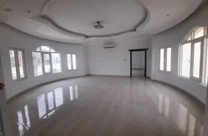 Villa - 7+ Bedrooms - 7+ Bathrooms for rent in Legtaifiya Lagoon - West Bay - Doha