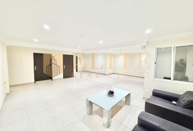 975539 - Property Image 3