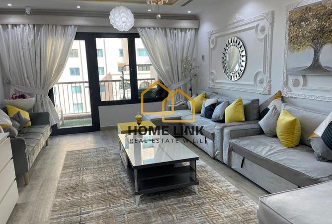 987905 - Property Image 3