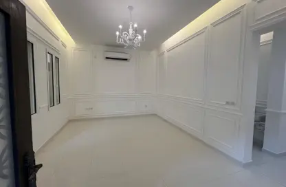 Villa - 6 Bedrooms - 7 Bathrooms for rent in Al Ebb - Al Kheesa - Umm Salal Mohammed