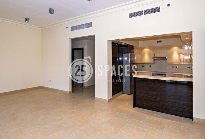 968289 - Property Image 2