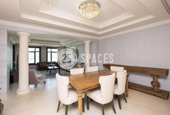 952721 - Property Image 2